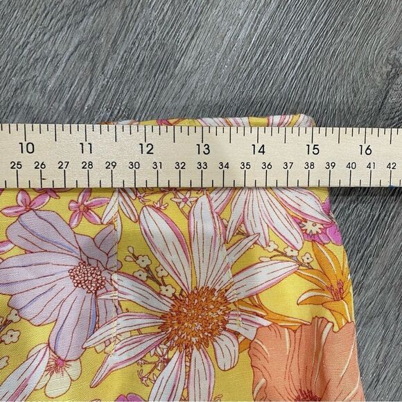 H&M Linen Blend Short Women’s Size 10 Summer Floral Zip Up Stretch Waistband - Picture 6 of 7